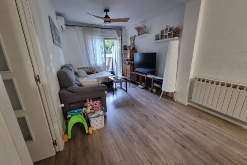 Piso en venta en CL Alamin (2)