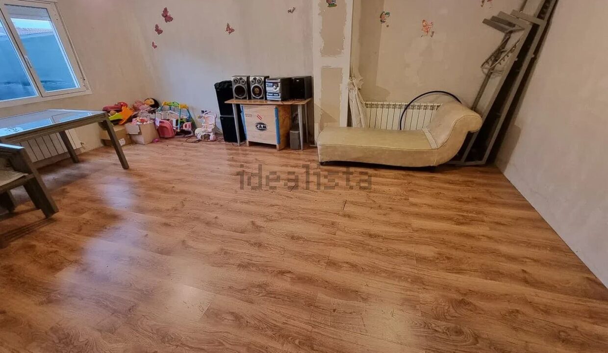 Chalet adosado en venta en Tortola de Henares (9)