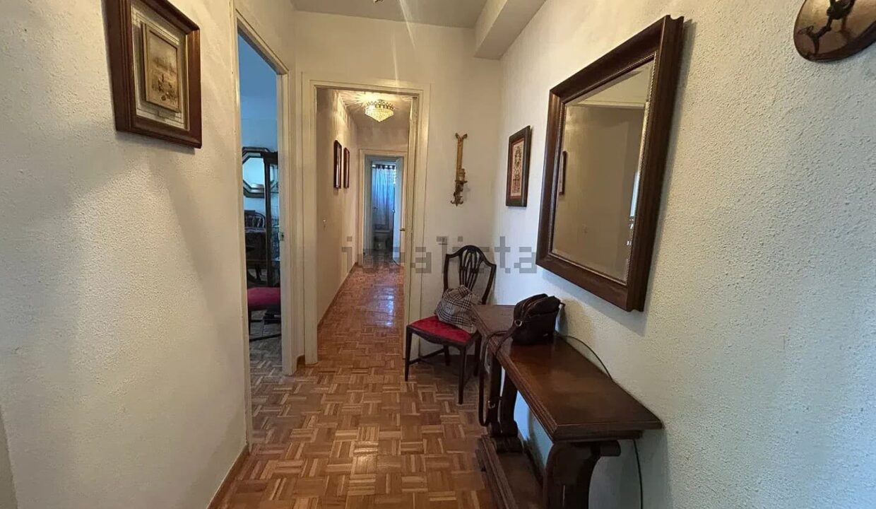 Piso en venta en Avenida del Ejército (3)