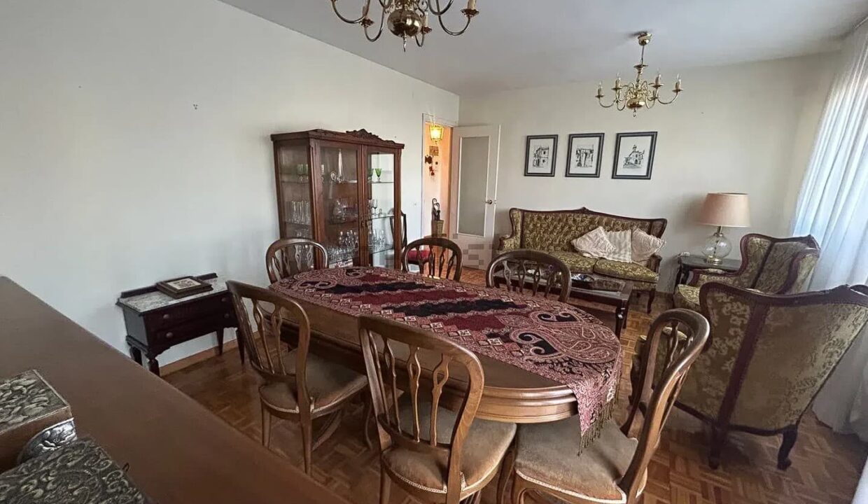 Piso en venta en Avenida del Ejército (9)